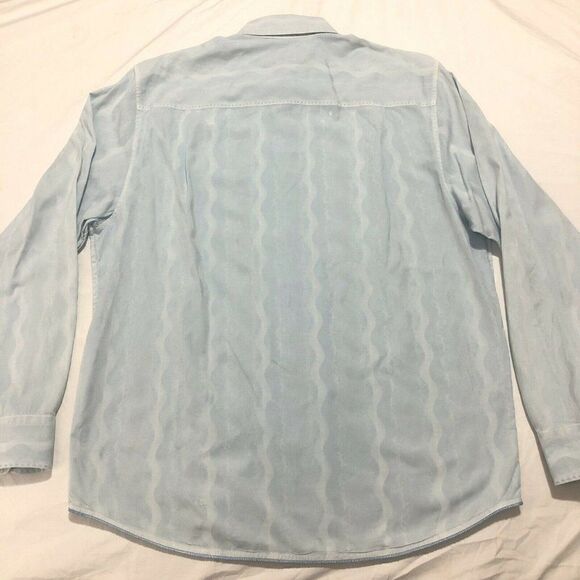 Tommy Bahama Denim Button Front L/S Shirt XL - Picture 7 of 8